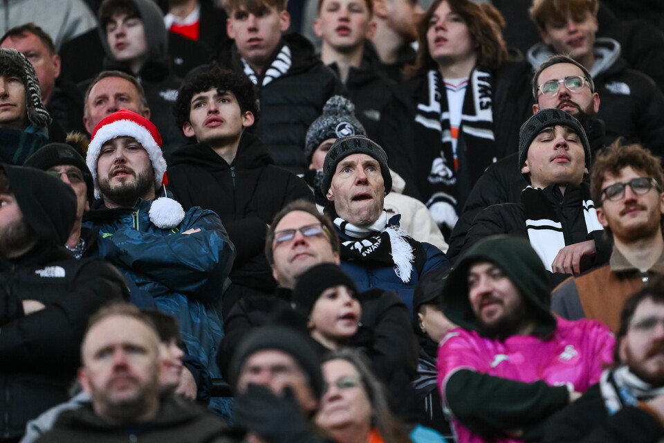 Fan Gallery | Coventry away | 2025-26